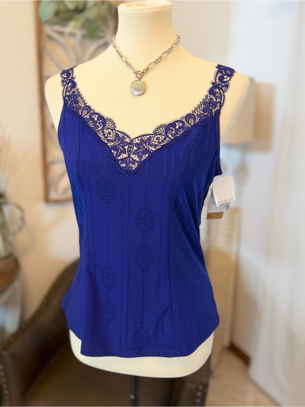 Vintage Y2K inspired Elegant Lace-Trim Blue Camisole Tank